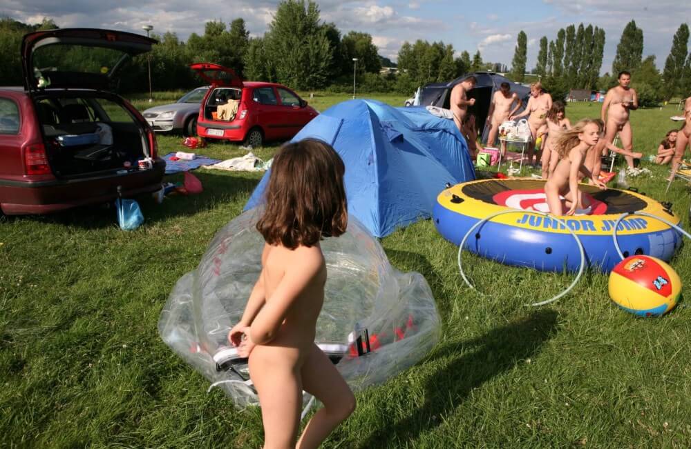 FKK Camp Day Two big gallery - Sincerity and openness are the foundation of the nudist and naturist lifestyle