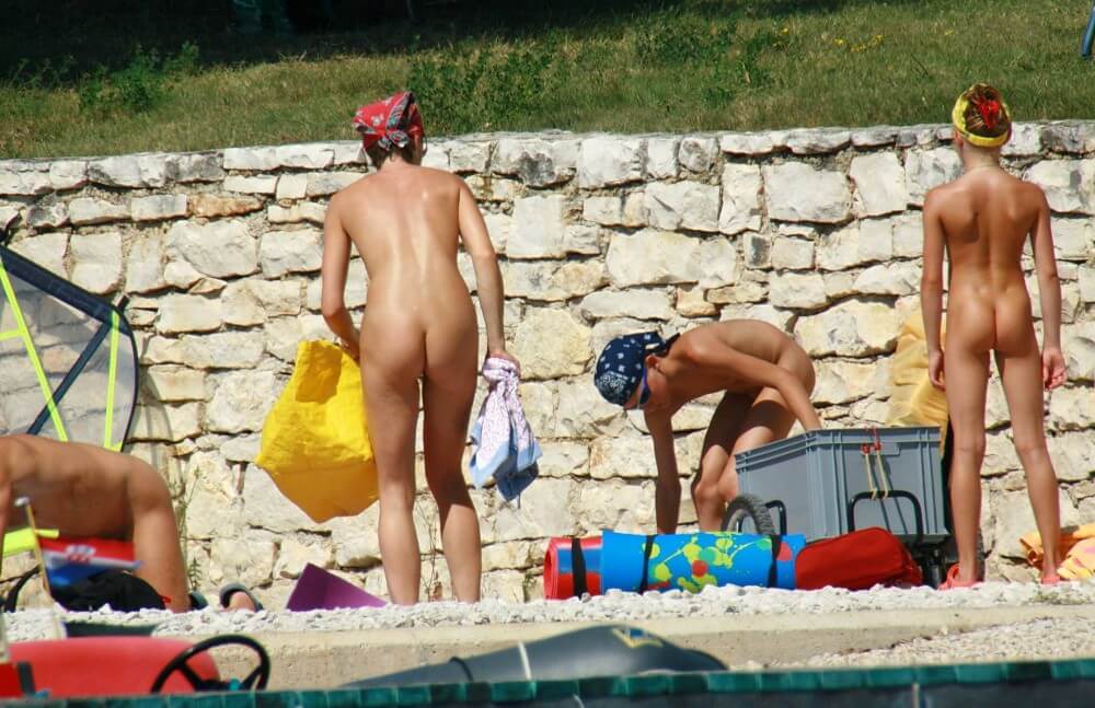 Sporty and Athletic Sands gallery - A defining feature of naturism is the absence of clothing