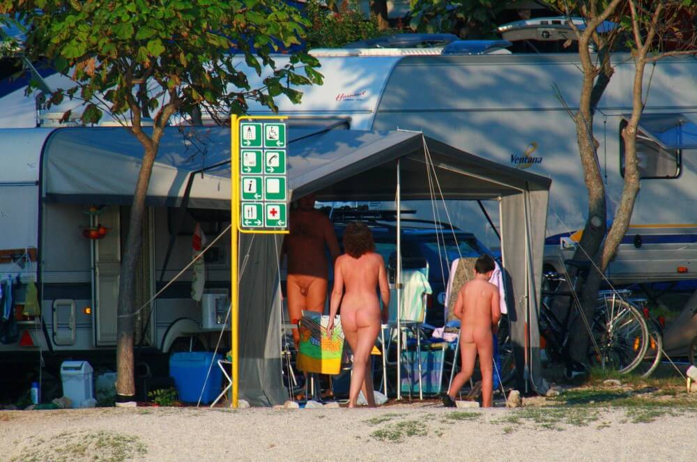 Ula FKK Camping photo gallery - Joy and pleasure are an integral part of the nudist and naturist experience