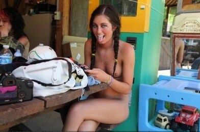 Outdoor Activity Bonanza Big Photo Gallery - Nudism helps overcome insecurities