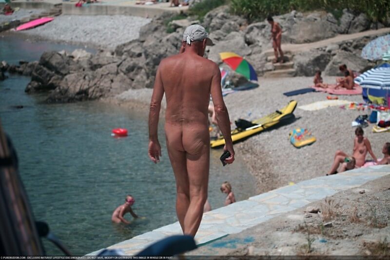 Nudist Shore Walking pics - Naturism as a way to connect with nature and achieve inner harmony