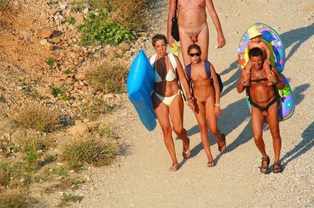 Ula FKK Beach Entry Hills pics - Nudism and naturism value harmony and balance
