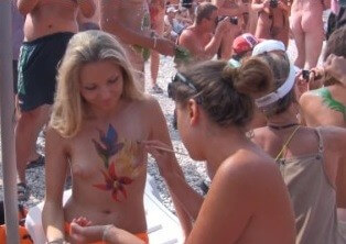Neptune Ocean Festival # 2 Full HD - Naturists value harmony with nature and a simple way of life