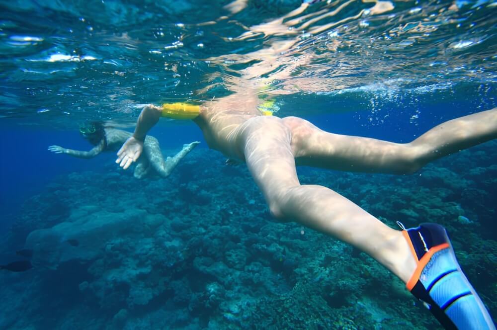 Nudism on the Red Sea photo gallery - Naturism and Environmental Awareness