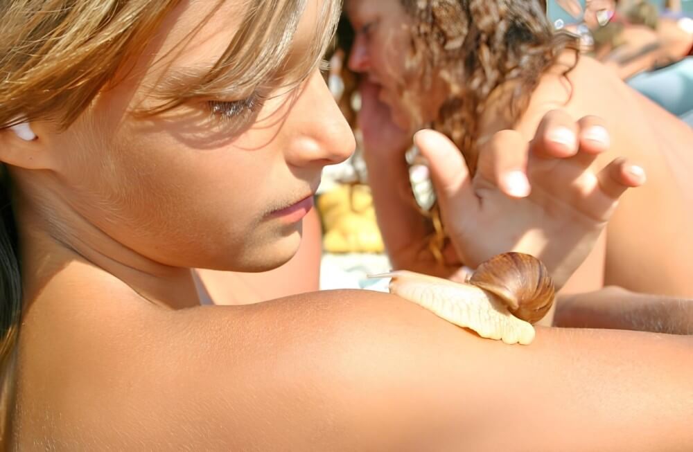 Premium photo series # 5 - Naturalness and freedom go hand in hand with naturism