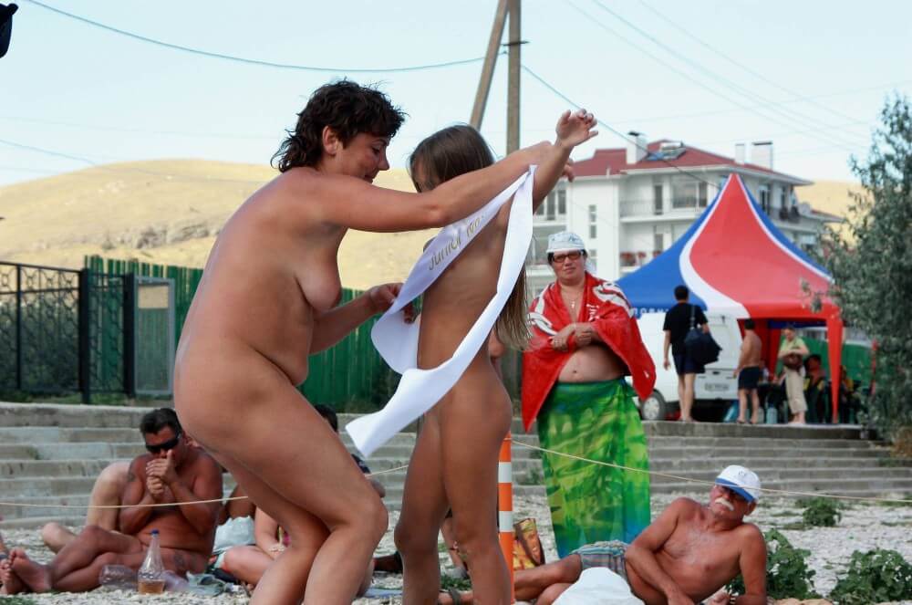 Presenting Mini Awards photos - Nudity is considered a natural part of human life