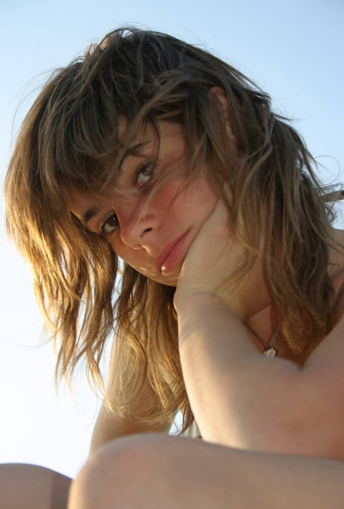 First Come Girls photos - Values trust and friendliness among naked people