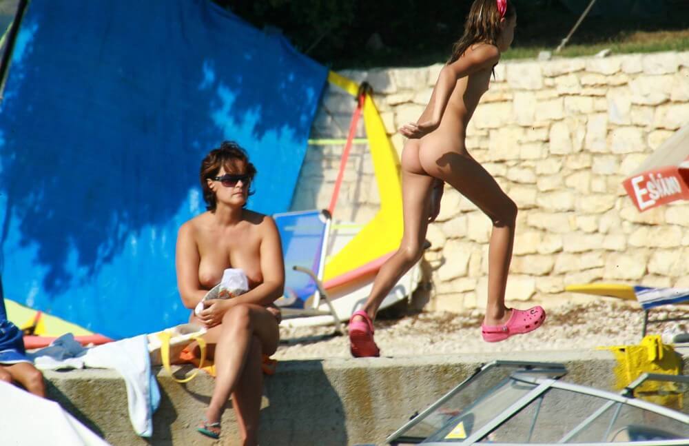 Bright Day Sun Tanning pics - In our home, we are all nudists