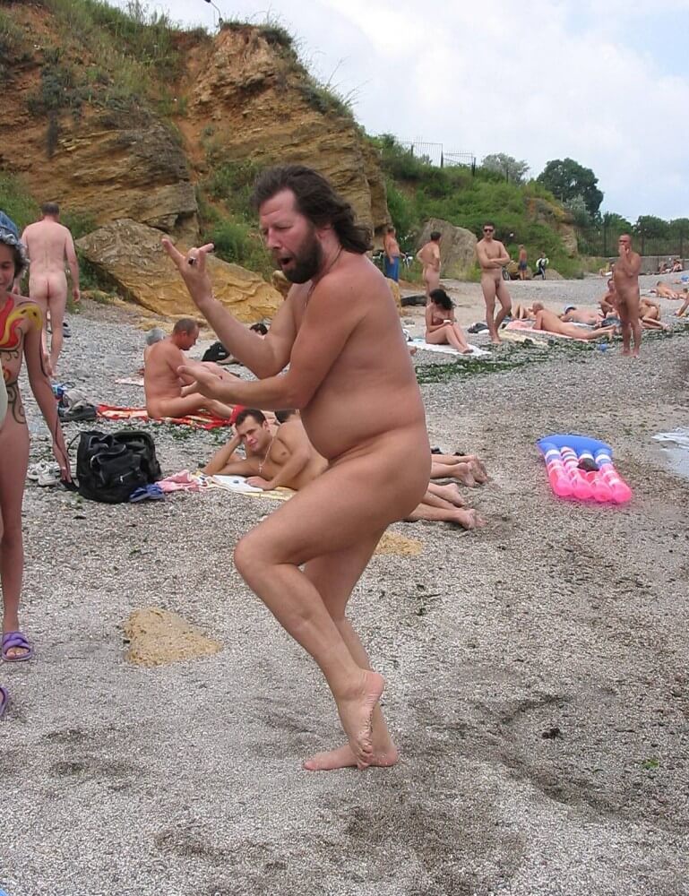Afternoon Beach Delight pics - Leaving the house while naked