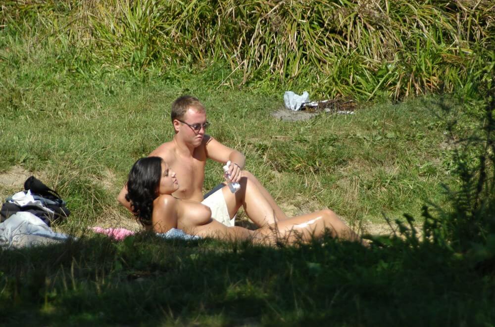 Photo Shoot Observation pics - Events with completely naked people
