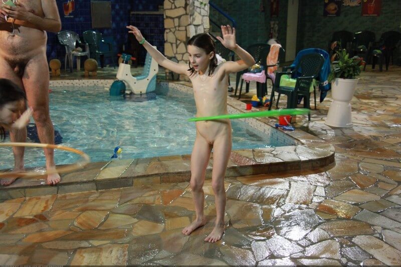Naturist club games pool photos - Nudism helps overcome shyness and insecurities
