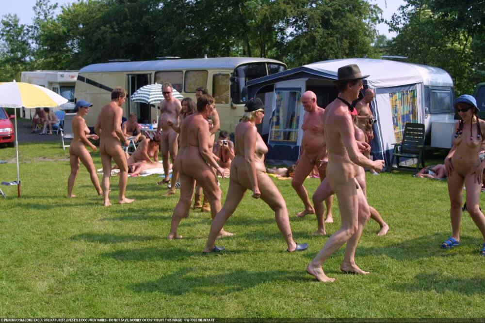Naturism photo gallery # 53 - Nudism is a lifestyle in harmony with nature