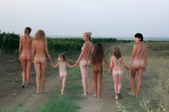 The Vineyard Tour photos - Visiting the Beach Without Clothes
