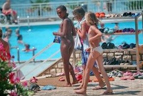 Water Locations Photo Set 13 - Nudism means fewer complexes