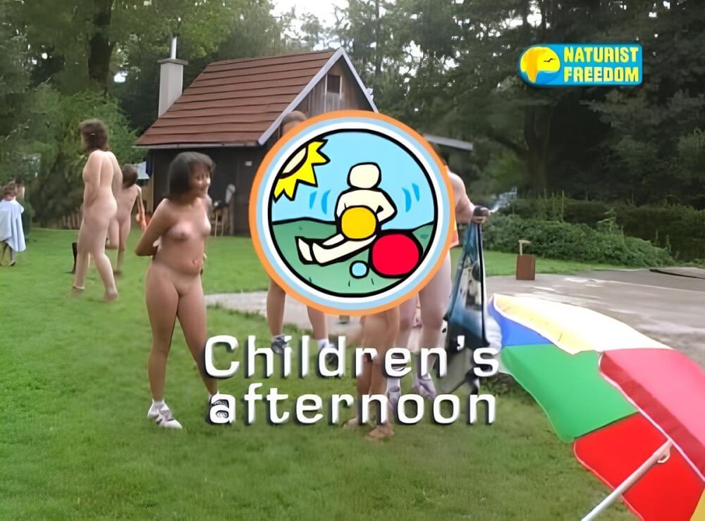 Naturist freedom: Childrens Afternoon - Nudity helps you feel free