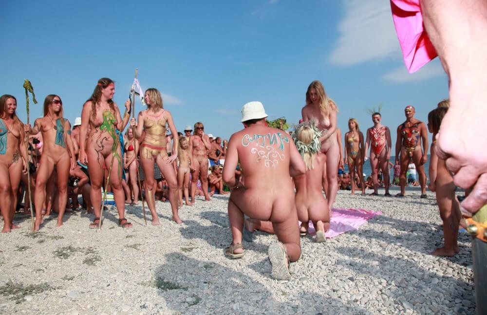 Naturist Boy Sun Warrior pics - Naturism is a path to self-understanding and self-acceptance
