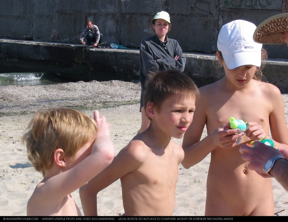 Premium Content # 28 - The natural beauty of the body is revealed in nudism